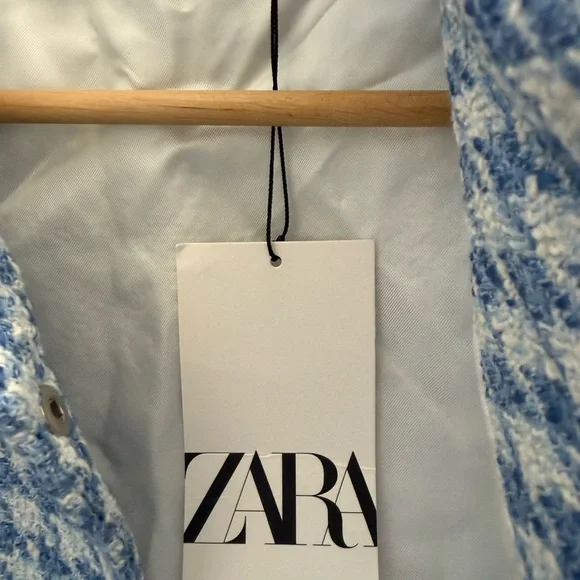 Zara Blue & Cream Houndstooth Cropped Vest and High-Waist Shorts Set - Picture 5 of 6